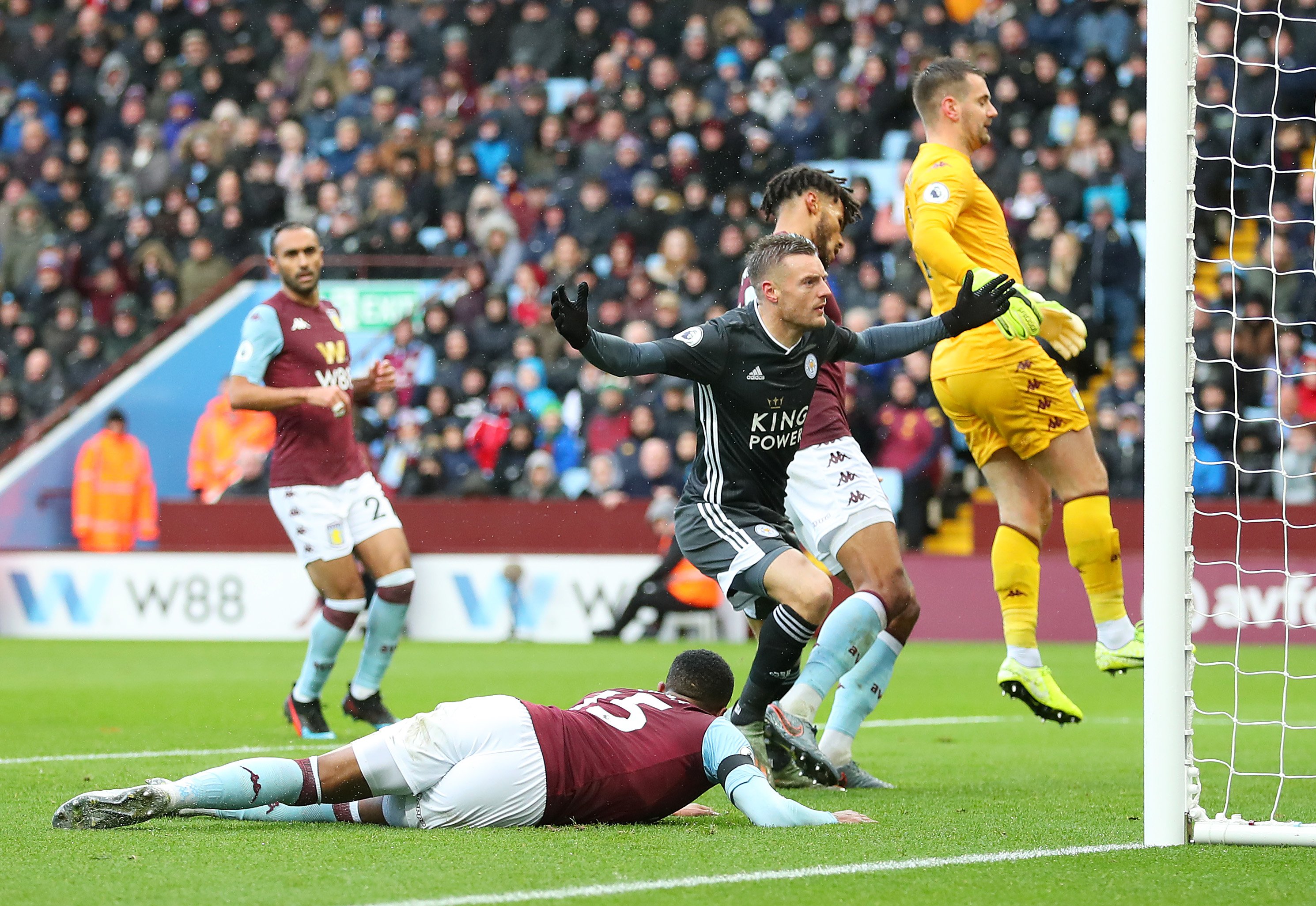 赛季表现出 赛季表现出